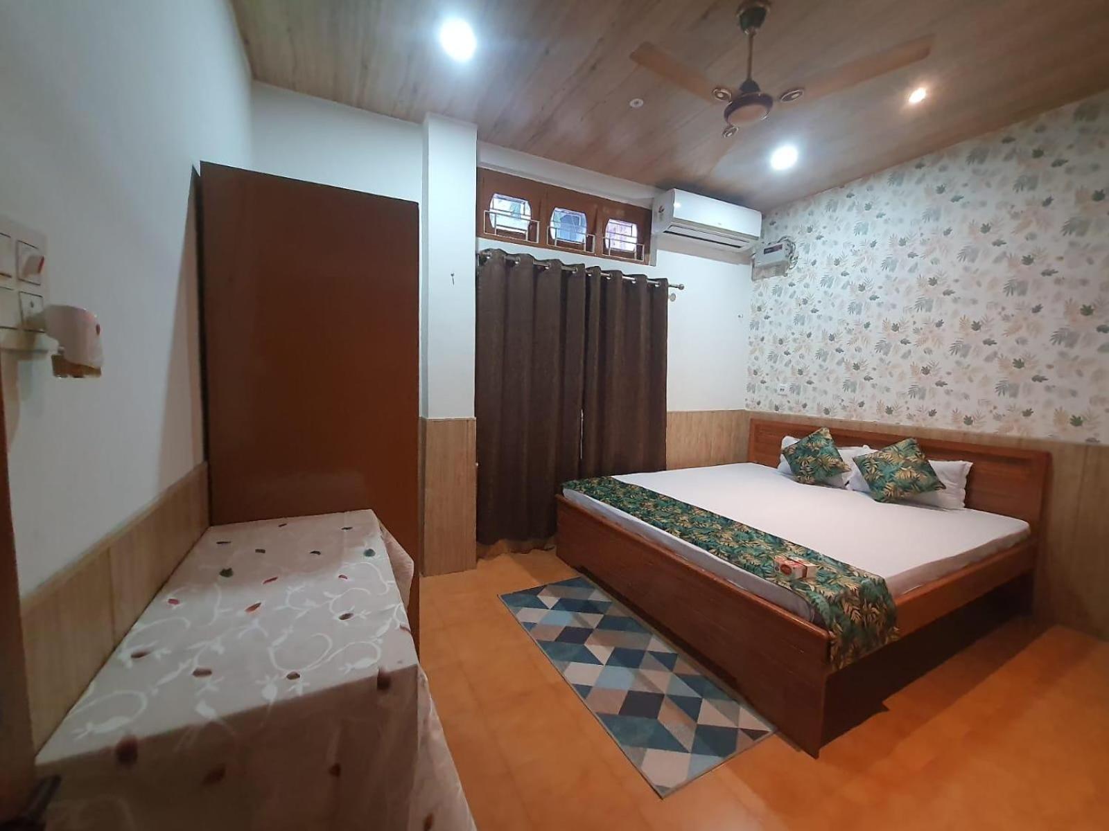 Amazing Homestay Ґувахаті Екстер'єр фото