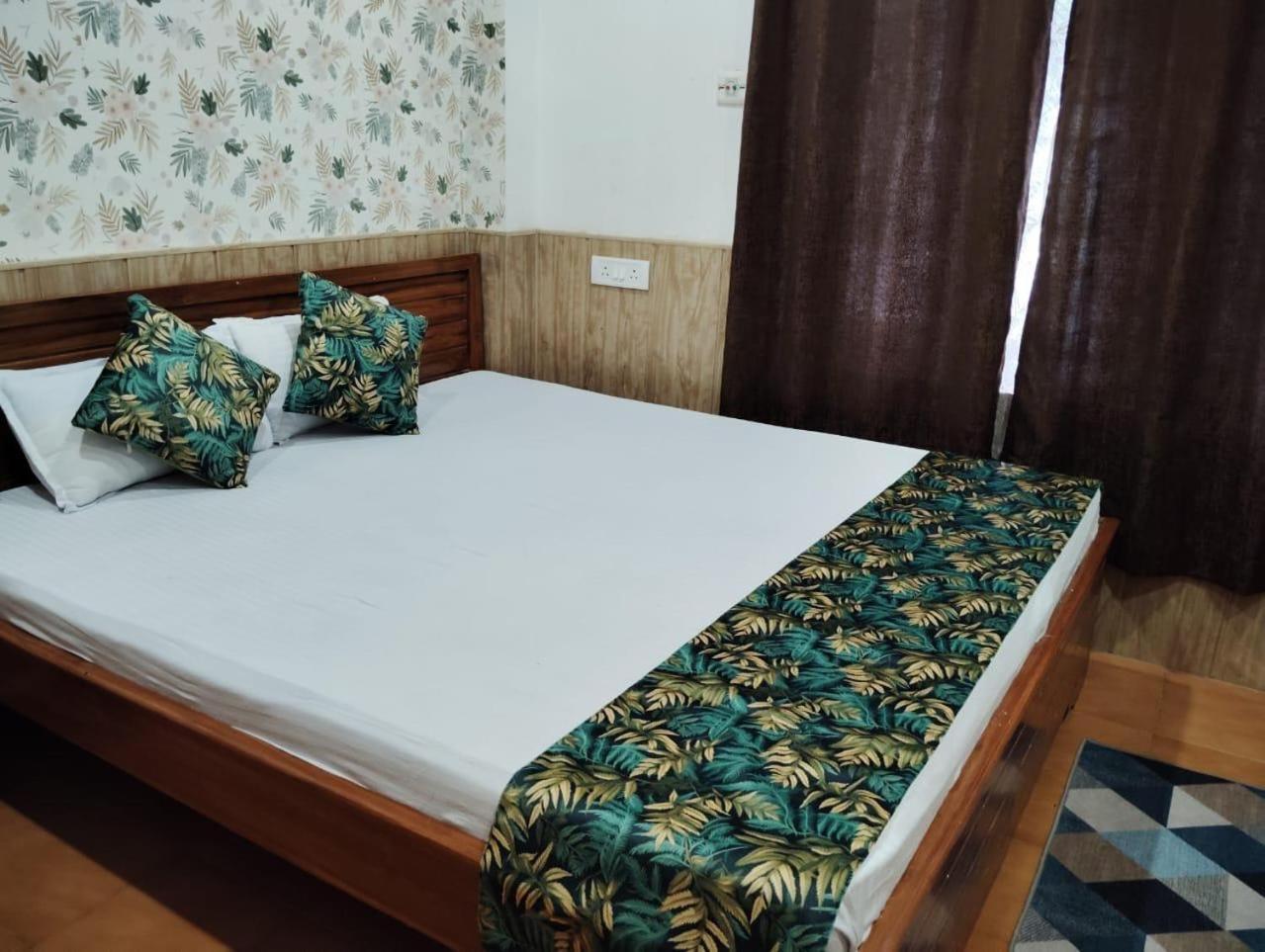 Amazing Homestay Ґувахаті Екстер'єр фото