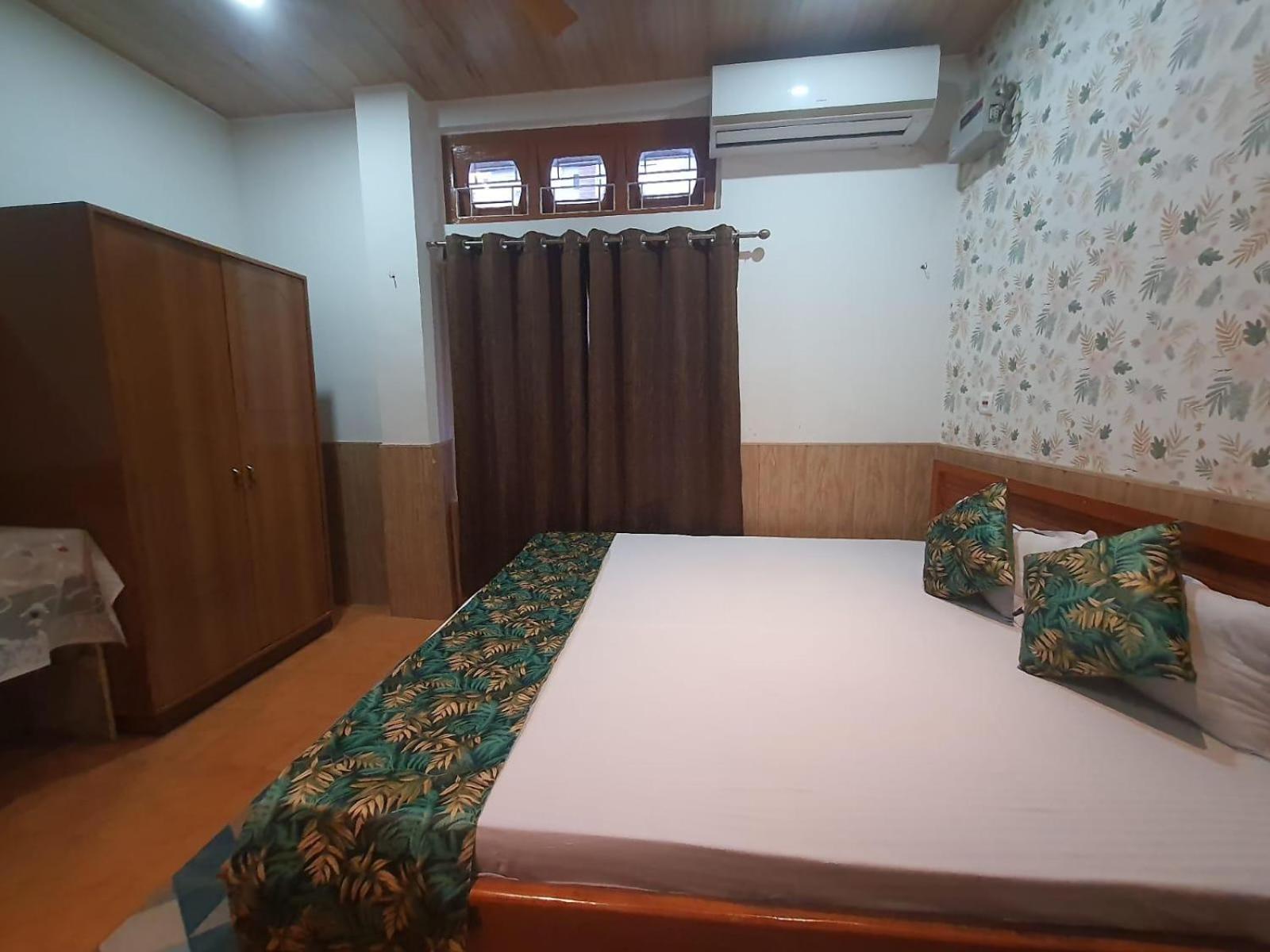 Amazing Homestay Ґувахаті Екстер'єр фото