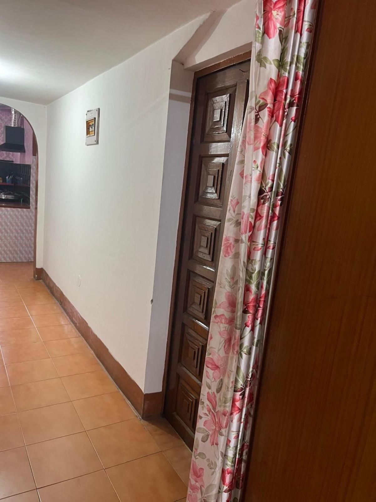 Amazing Homestay Ґувахаті Екстер'єр фото