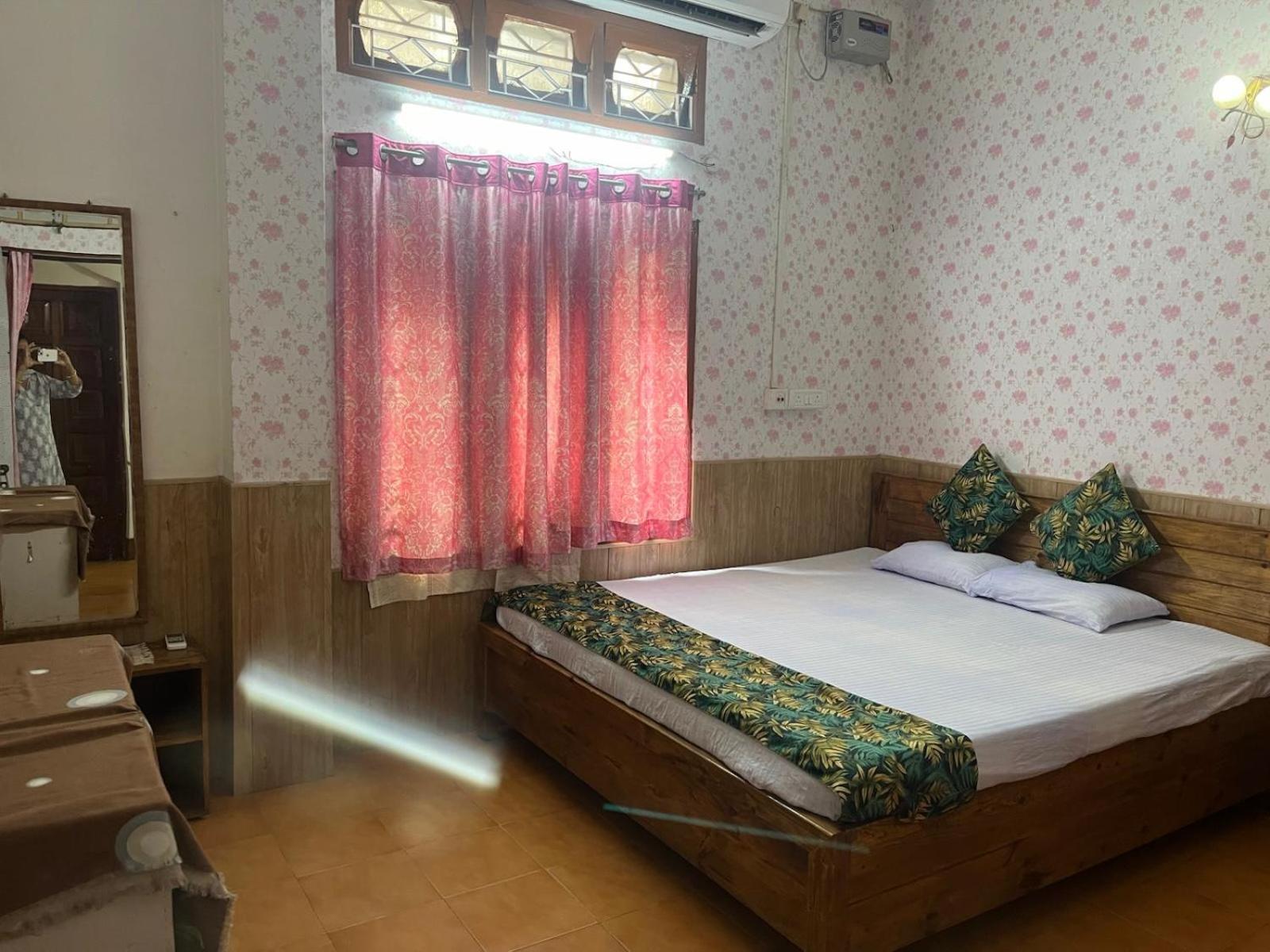Amazing Homestay Ґувахаті Екстер'єр фото